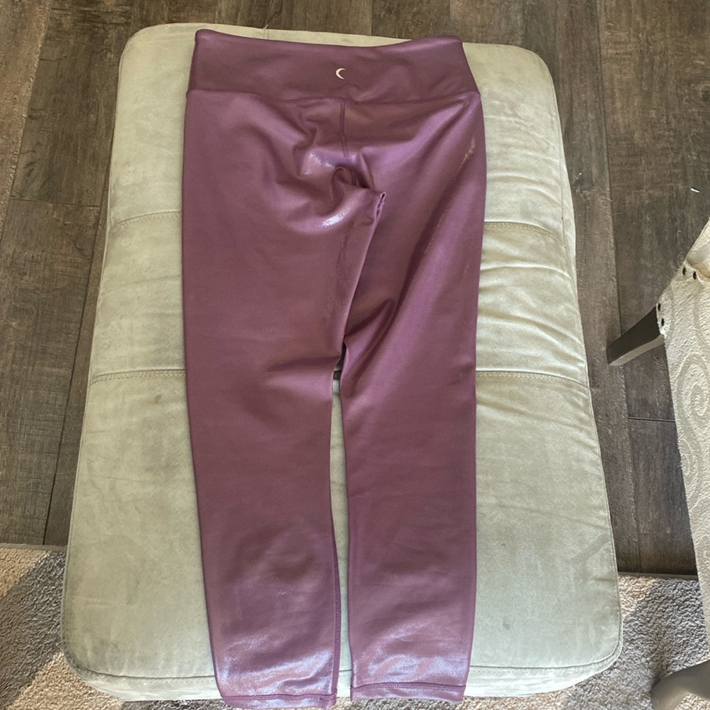 Zyia Active Light and Tight Purple NWOT 8-10